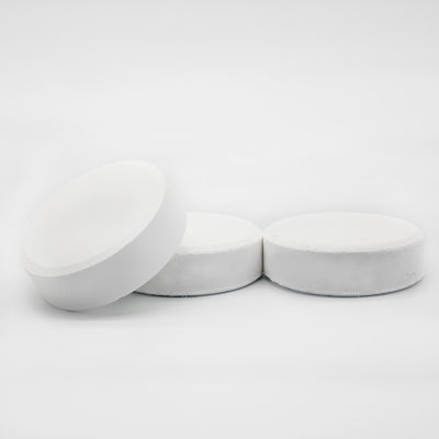 مواد شیمیایی تری کلرو ایزوسیانوریک اسید کلر تصفیه آب قرص 25 کیلوگرم / درام Tcca 3 اینچ
